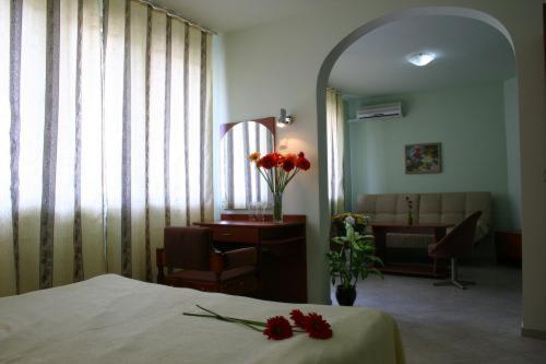 וארנה Hotel Focus חדר תמונה
