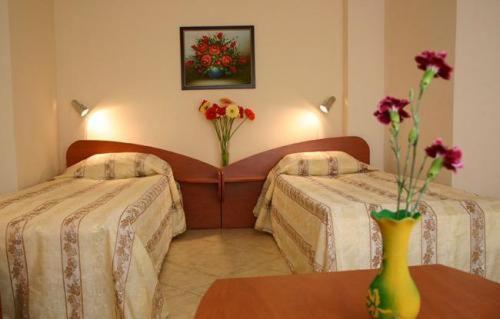 וארנה Hotel Focus מראה חיצוני תמונה